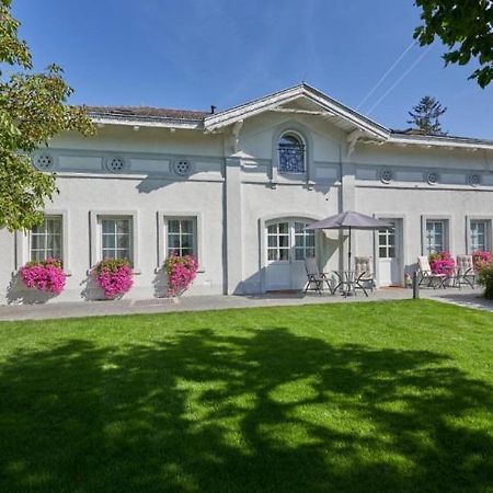 Apartment Mit Gartenblick Und Terrasse بادن المظهر الخارجي الصورة