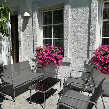 Apartment Mit Gartenblick Und Terrasse بادن المظهر الخارجي الصورة